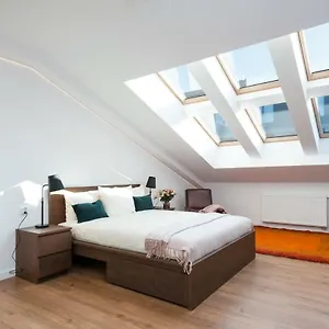 Old Town, Kazimierz, Large Luxurious, 2 Bedroom 2 Bathroom, Airco Apartment Krakow