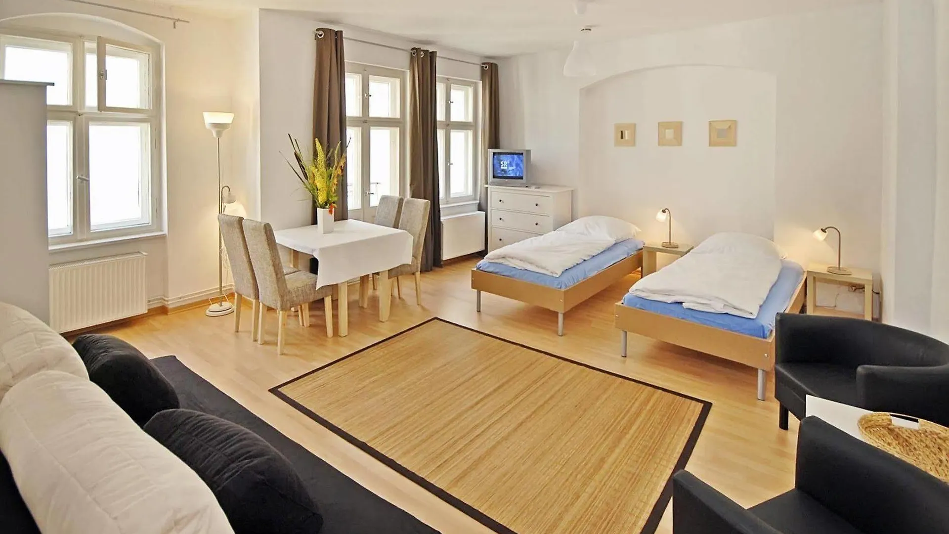 Old Town Apartments Berlín 0*,  Německo